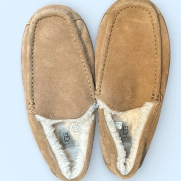 UGG Ascot  Slipper Size 7 US Men EU 40 (WOMEN SIZE 8.5/9)- Chestnut